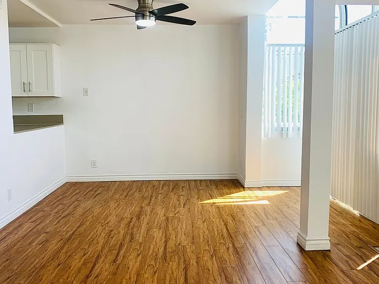11263 Mississippi Ave — Photo 8