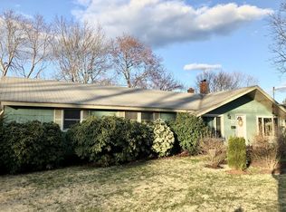 27 Grover St, Beverly, MA 01915