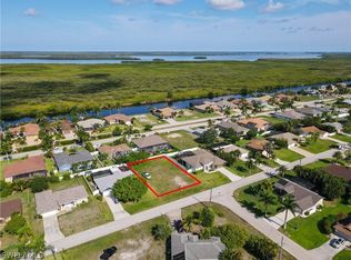 3318 SW 29th Ave, Cape Coral, FL 33914