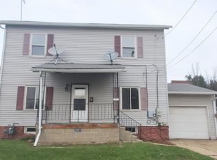 6 W Lincoln St, Mount Morris, IL 61054