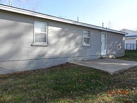 2nd image of 1941 Ives Way