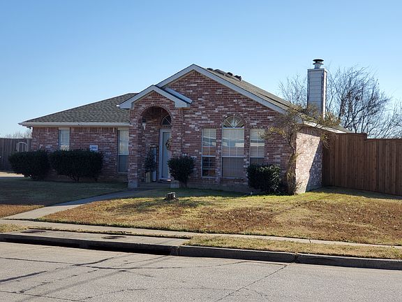 2nd image of 3002 Creekside Dr