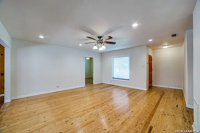 244 Halcyon Pl — Photo 8