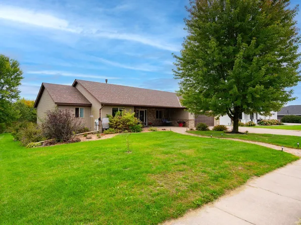 426 Maple Dr, Foley, MN 56329