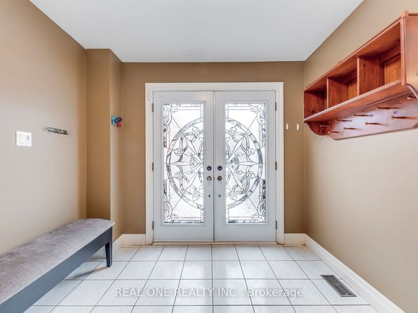 1389 Heritage Way, Oakville, ON L6M 3C2