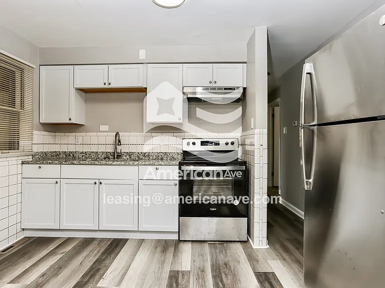 881218_007_wm_-_kitchen_13077499.jpg