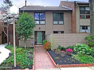 11747 Indian Ridge Rd, Reston, VA 20191