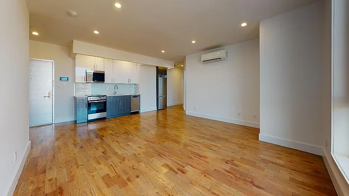 Rented by Metro Garden Realty NYC | media 22