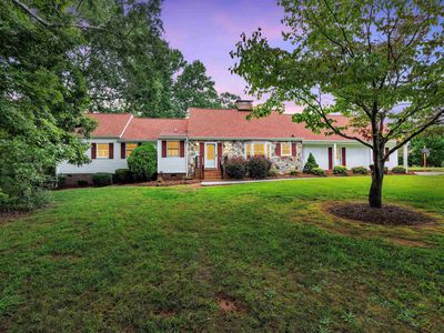 819 J C Cooper Rd, Fountain Inn, SC, 29644