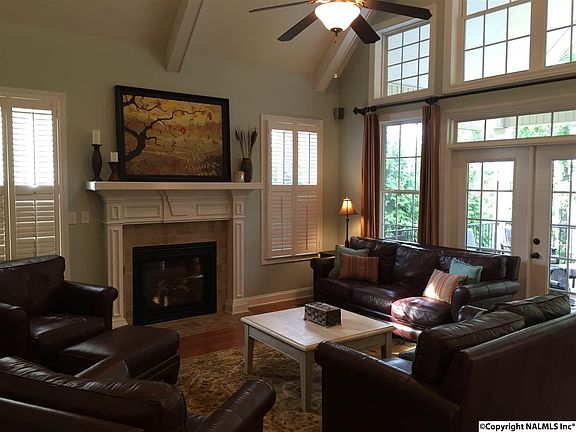 4th image of 436 Barrington Hills Dr