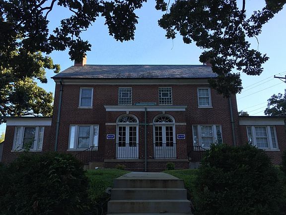 2nd image of 204 Sherman Ave