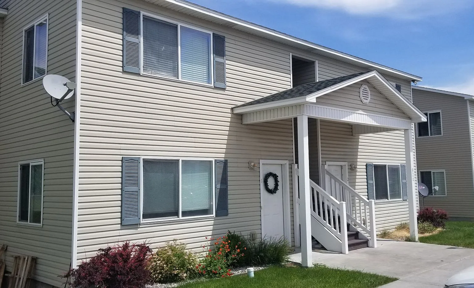 Jen-920 — Photo 1