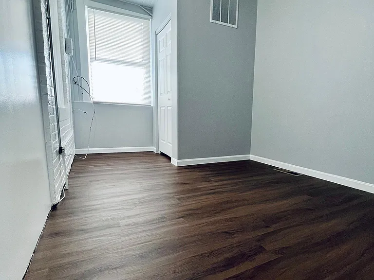 837 Hollins St #3A — Photo 15