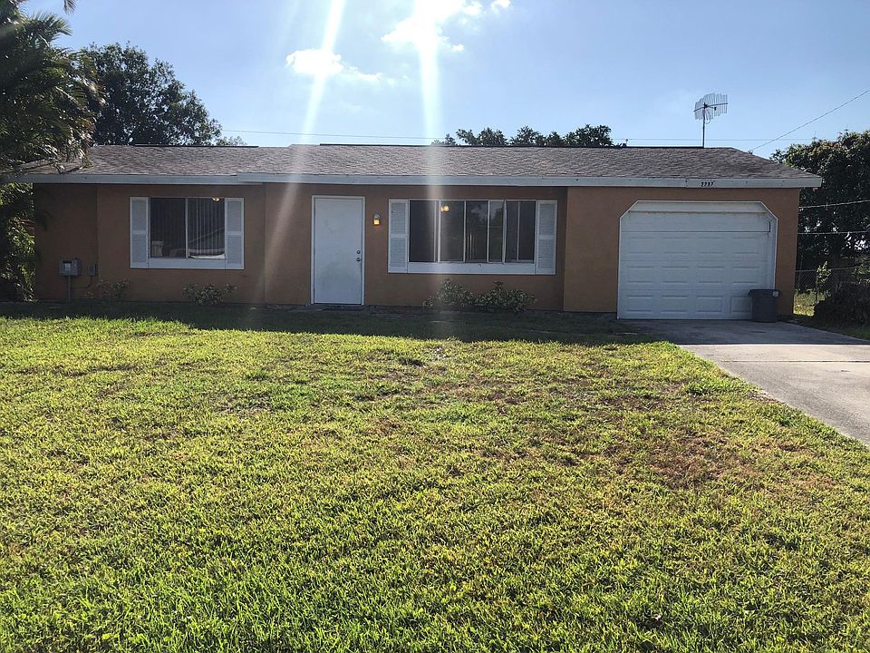 1st image of 2237 SE Rich St