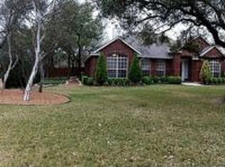 9526 Maytum Cir, Helotes, TX 78023