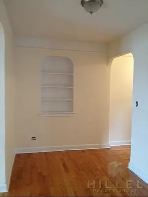 Rented by Hillel Realty Group | media 23