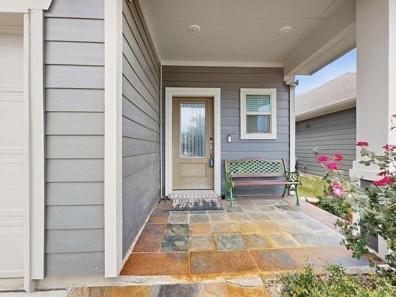 5th image of 2108 River Pine Rd