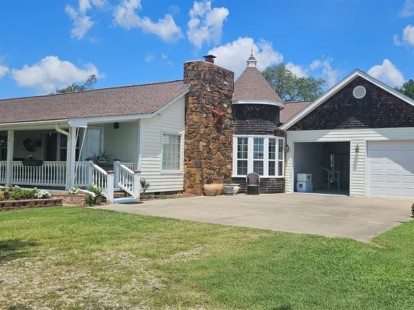26586 S 4330th Rd, Vinita, OK 74301