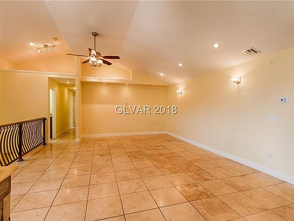 3rd image of 1243 Tamarisk Ln #0