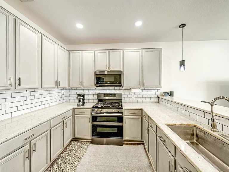 5022 Colony Hurst Trl — Photo 9