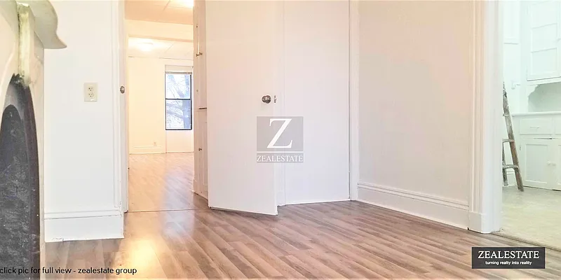 Rented by ZealEstate Group Inc | media 10