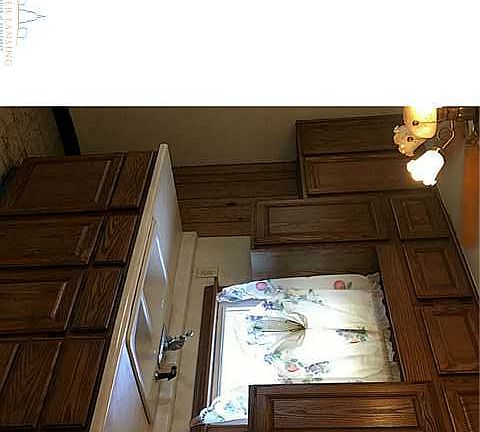 3rd image of 1113 Cawood St