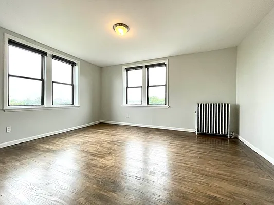 Rented by Pear NYC LLC | media 29