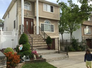 16 Morris St, Staten Island, NY 10309