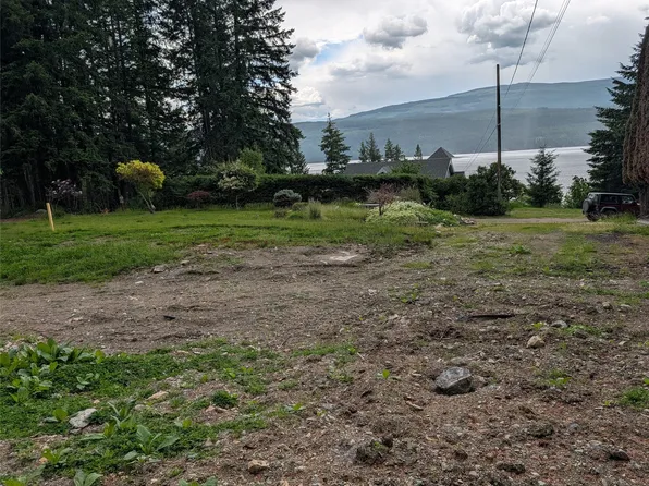 2573 Airstrip Rd, Columbia Shuswap, BC V0E 1M8