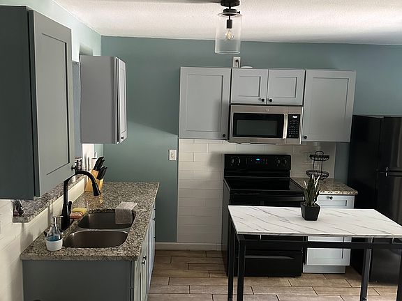 2nd image of 717 Cypressgreen Dr