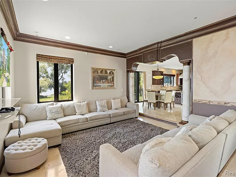 42183 Kouza Ct — Photo 13