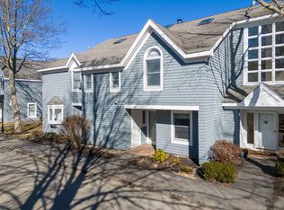 43 McFarland Point Dr #10B, Boothbay Harbor, ME 04538