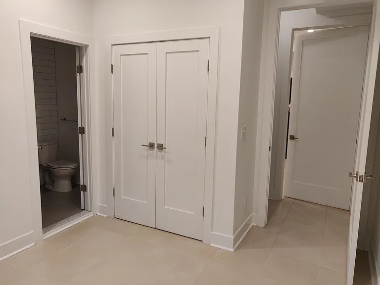 1327 N Franklin St #1 — Photo 14