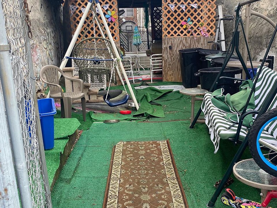 2nd image of 4829 N 7th St