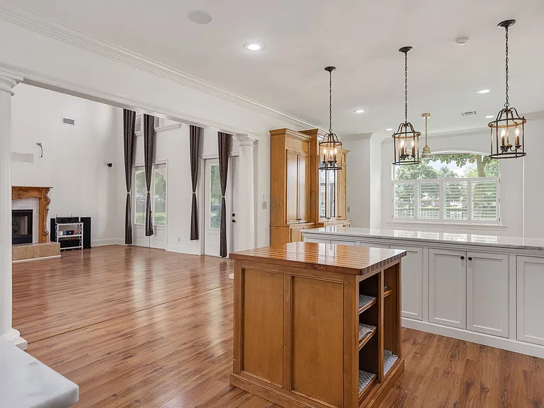 105 Woodbine Dr — Photo 21