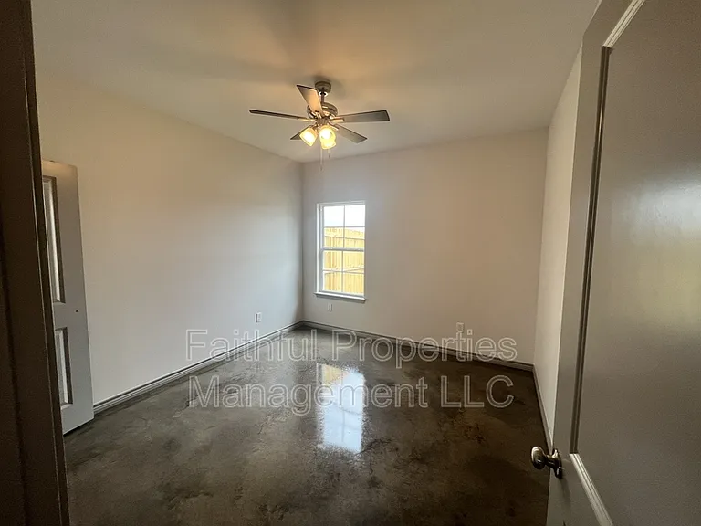 10479 County Road 2173 — Photo 5