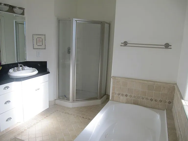 3724 Chalone Dr — Photo 11