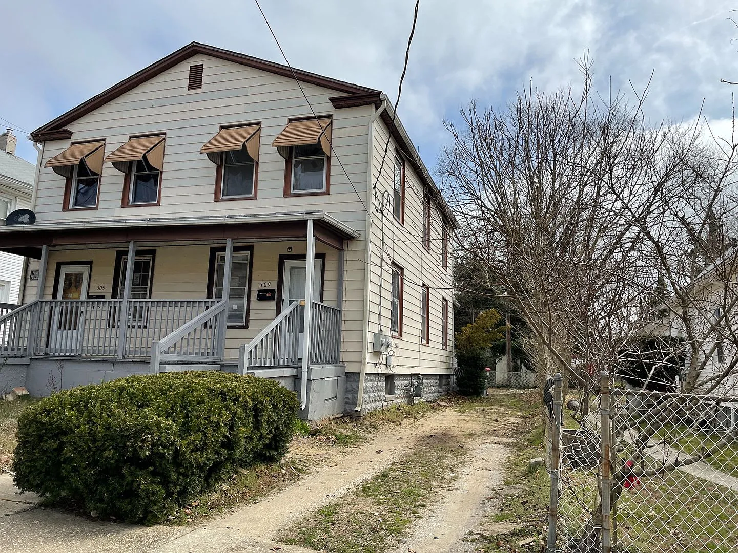 305-309 S 8th St — Photo 2