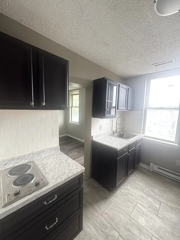 2917 Poplar Ter — Photo 3