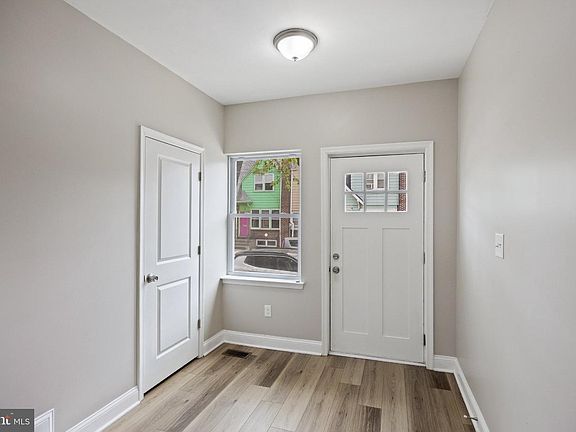 4th image of 45 Bellevue Ter