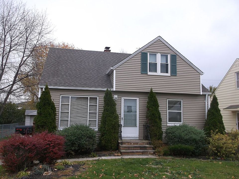 1st image of 5625 E 139th St