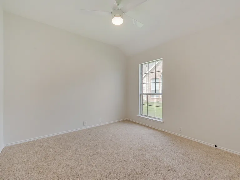 7307 Cresson Dr — Photo 17