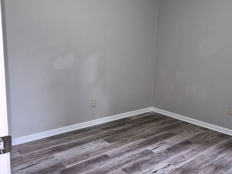242 Garden Cir — Photo 19