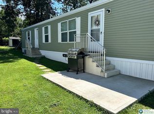 8220 Airport Rd TRAILER 17, Northampton, PA 18067