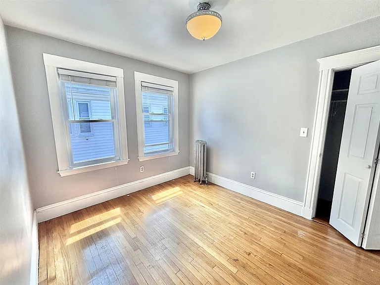 33 Boston Ave — Photo 12