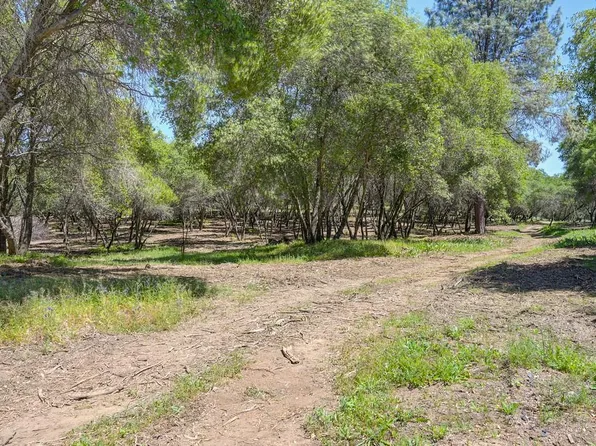 10650 Werner Rd, Auburn, CA 95603