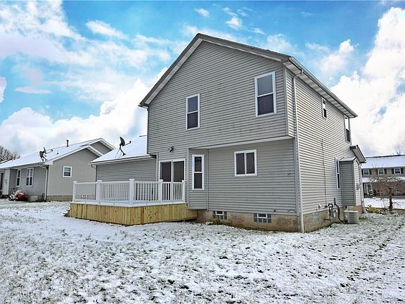 5th image of 310 Crimson Cir