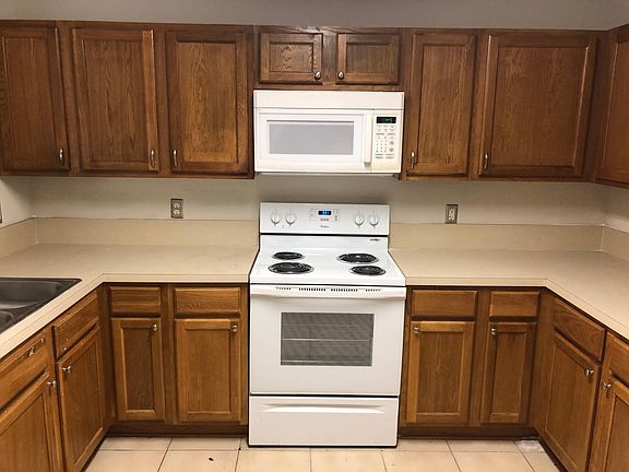 4th image of 3631 Kirkpatrick Cir Unit 10