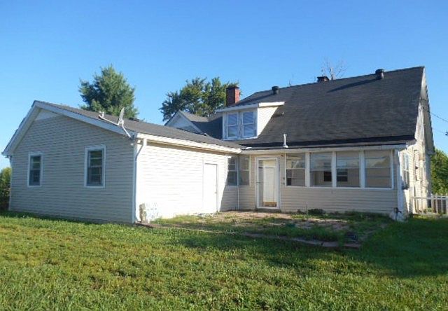 2nd image of 4843 Hyde Rd