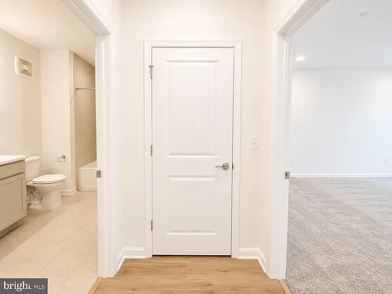 421 Washington St #1103 — Photo 13